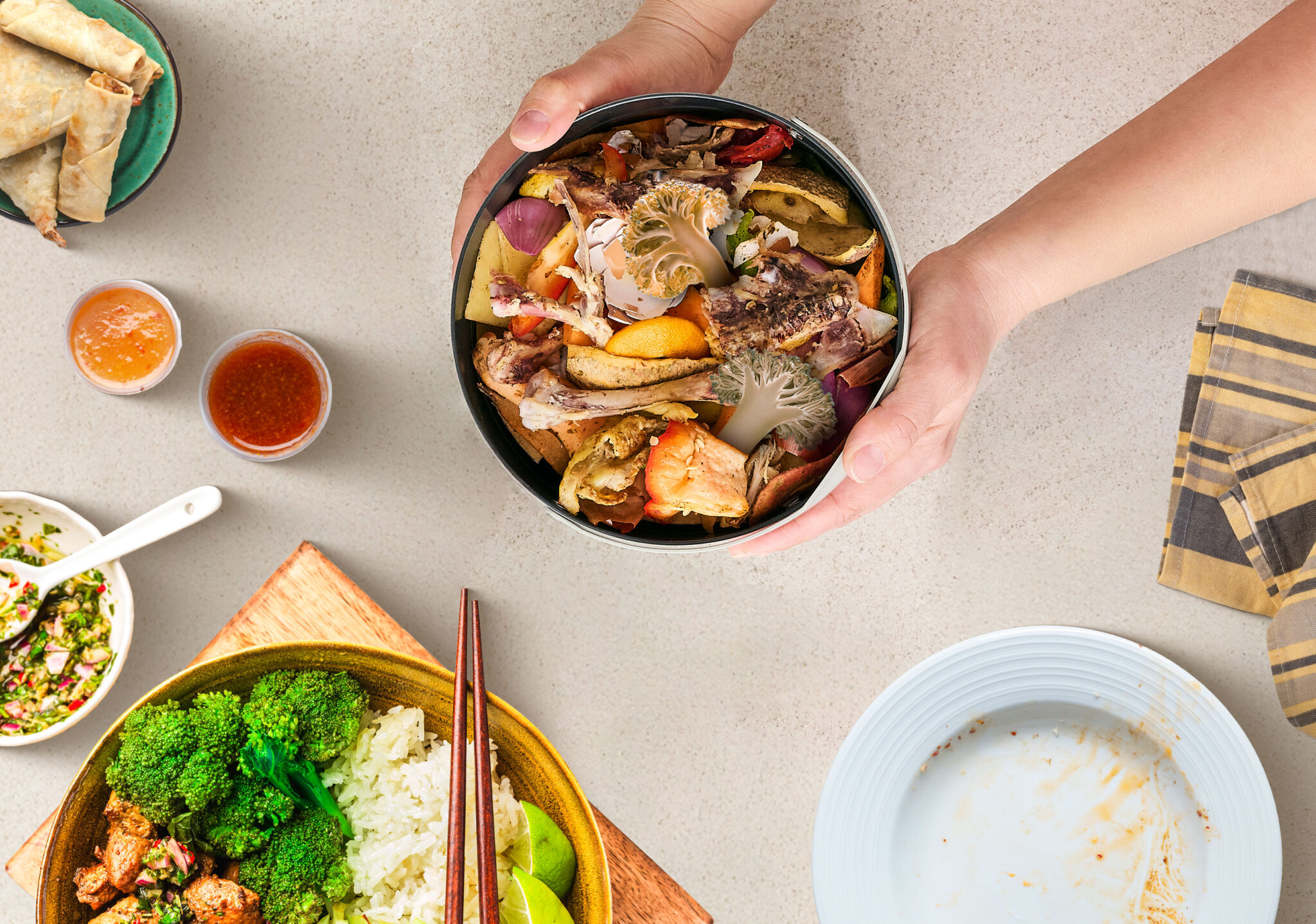 <p>Collectez vos déchets alimentaires dans le seau de cuisine.</p>
